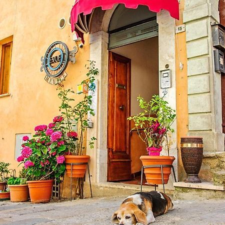 Meuble Evoe Bed & Breakfast Montepulciano Bagian luar foto