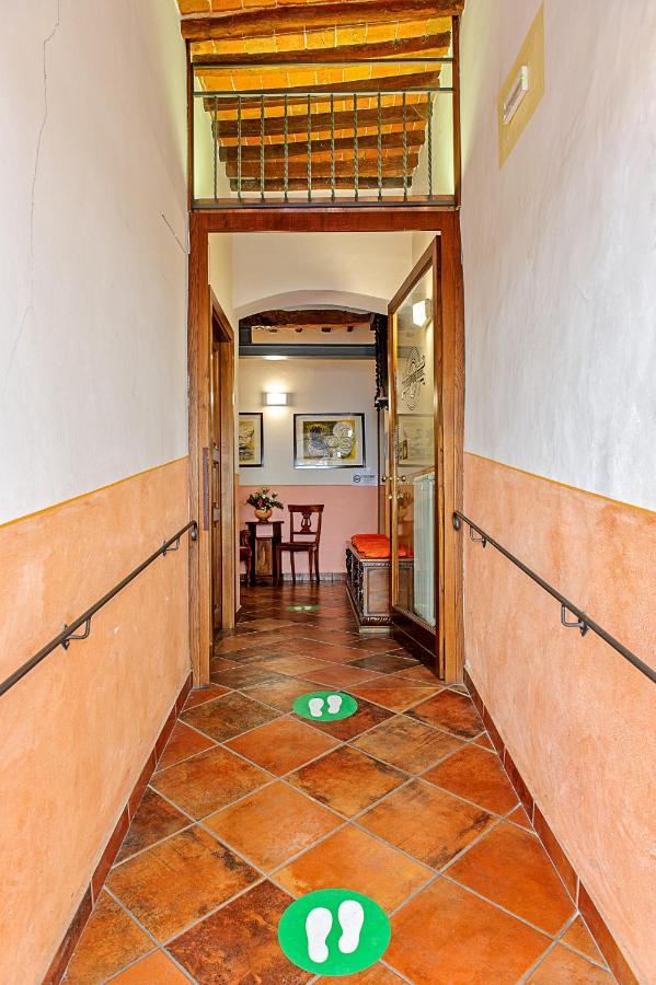 Meuble Evoe Bed & Breakfast Montepulciano Bagian luar foto