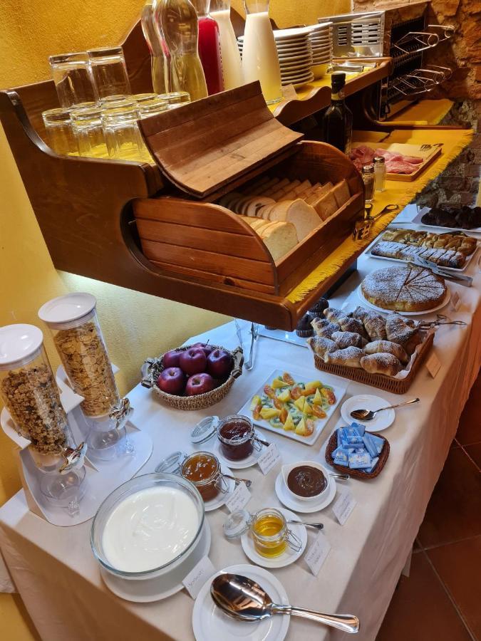 Meuble Evoe Bed & Breakfast Montepulciano Bagian luar foto