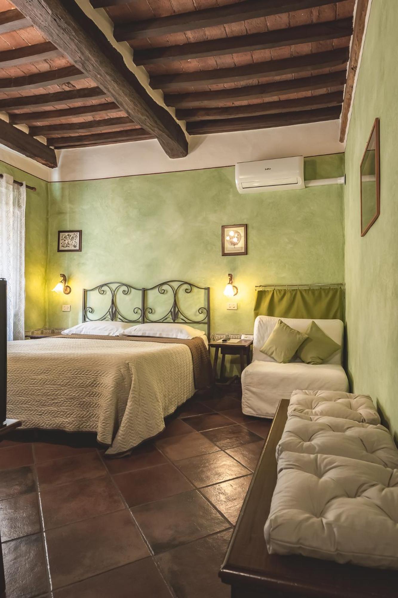 Meuble Evoe Bed & Breakfast Montepulciano Bagian luar foto