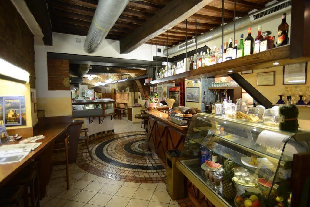 Meuble Evoe Bed & Breakfast Montepulciano Bagian luar foto